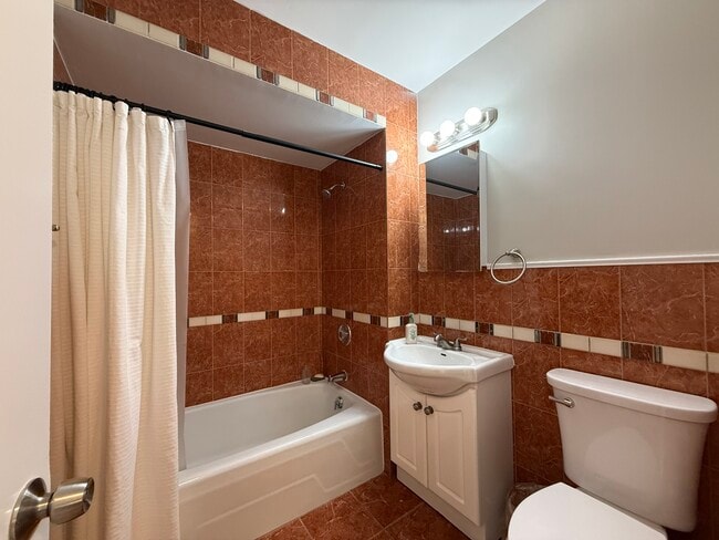 Building Photo - 16856 School St