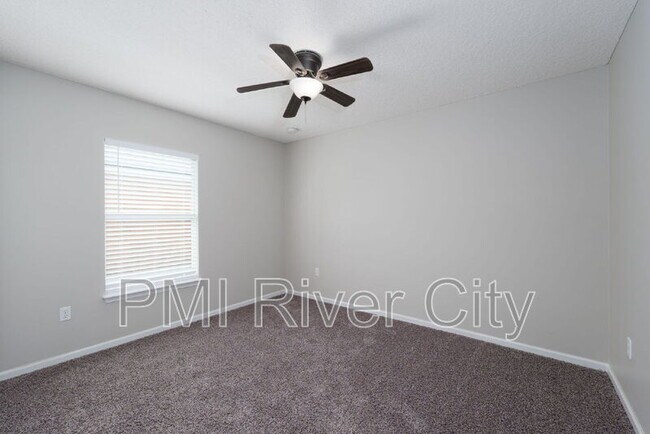 Building Photo - 6522 Skyler Jean Dr