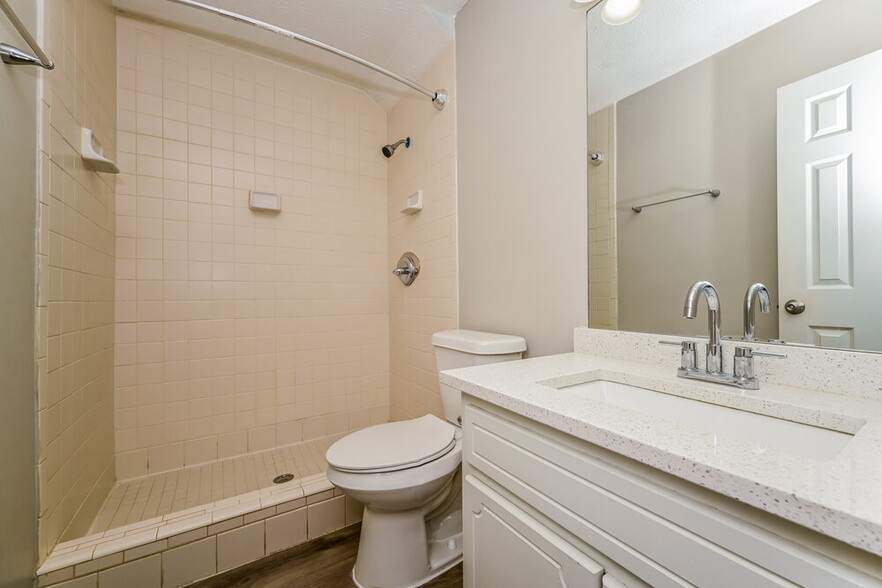 Building Photo - 266 Northwind Dr