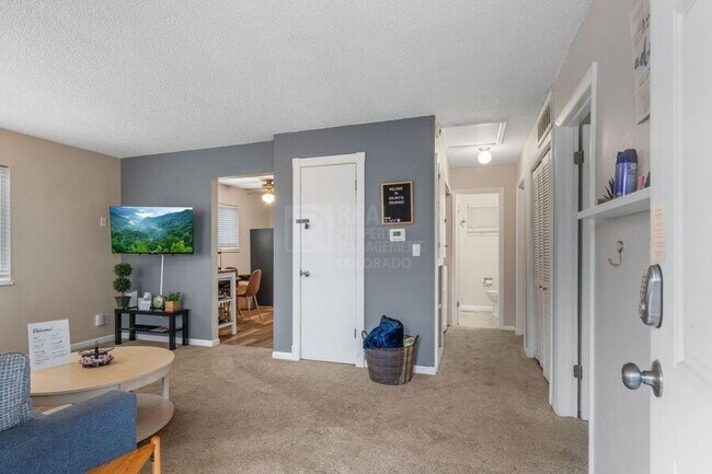 Building Photo - 1326 Westend Ave