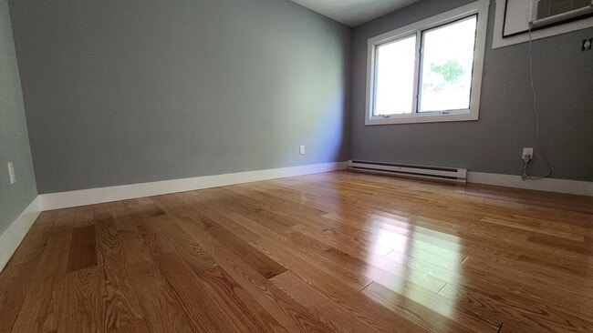 Building Photo - 30 Twin Oaks