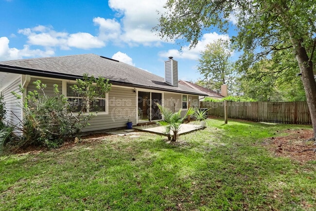 Building Photo - 9642 Pritmore Rd E