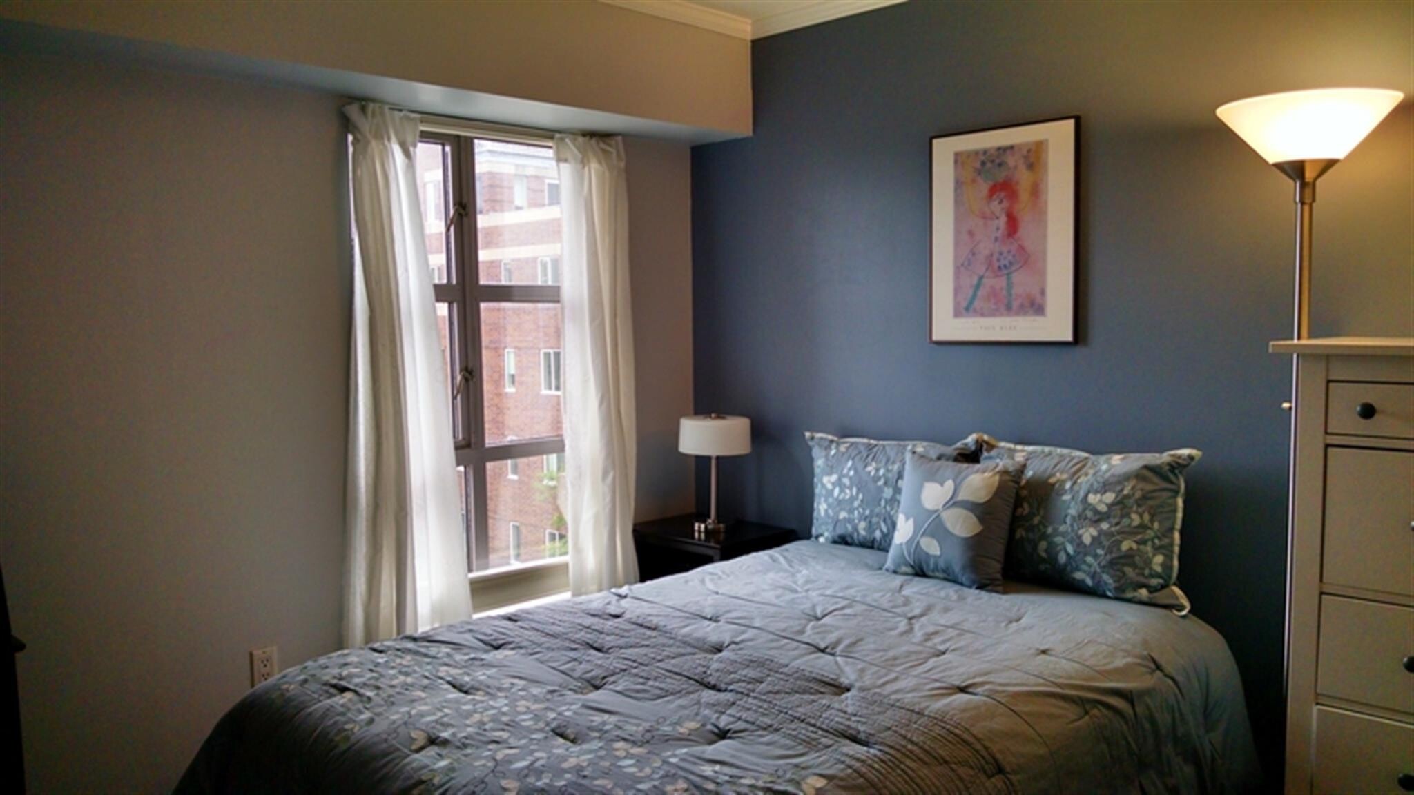 Building Photo - 931 Massachusetts Ave