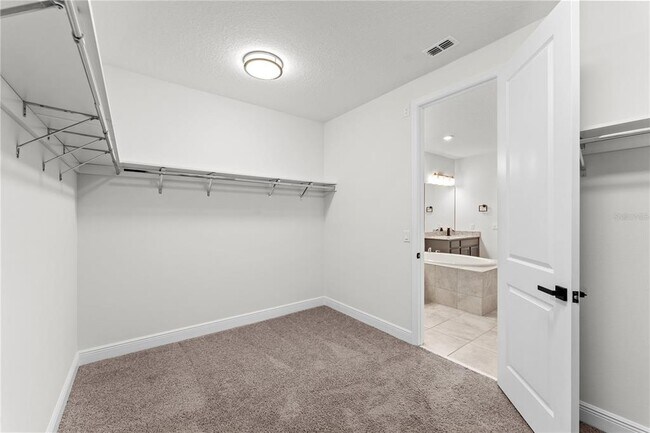 Building Photo - 7500 Alpine Butterfly Ln