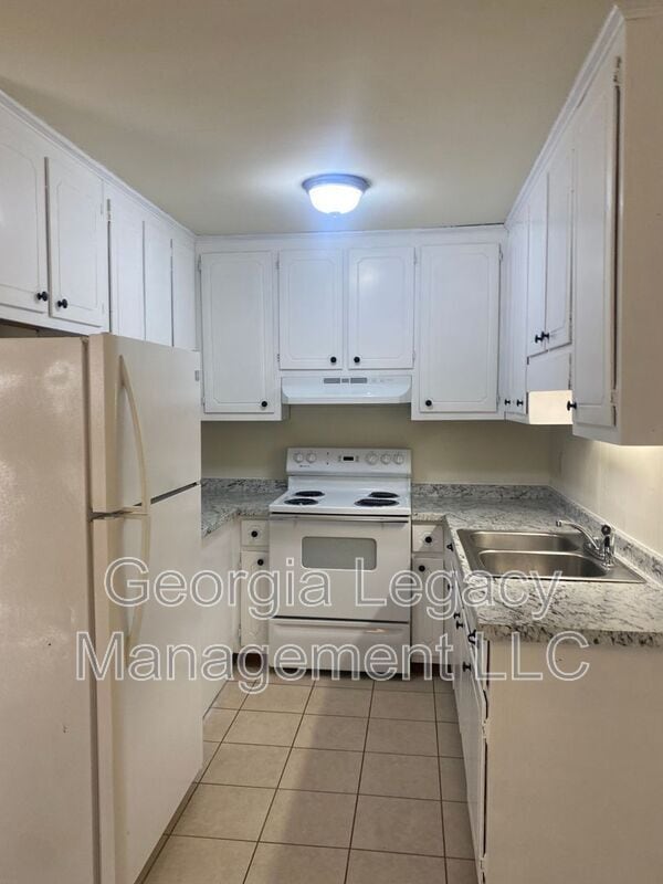 Building Photo - 272 Lawrenceville St