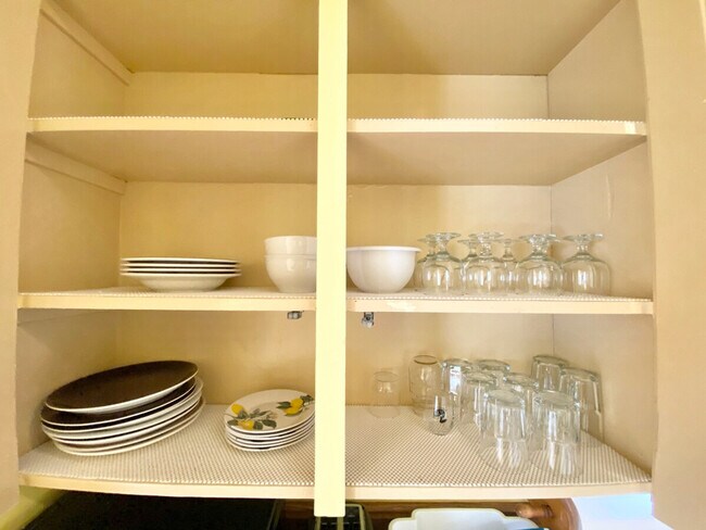 Building Photo - 3574 Lynnfield Rd