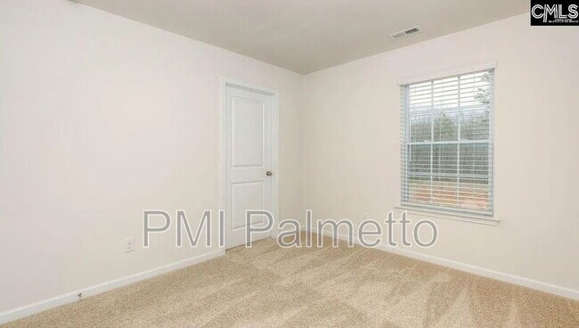 Building Photo - 2050 Elmridge Rd