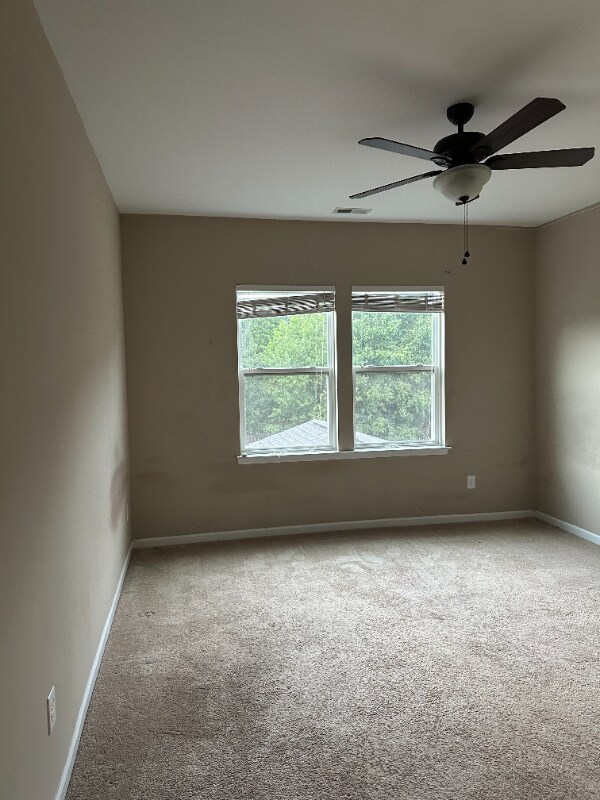 Building Photo - 109 Grayfox Dr