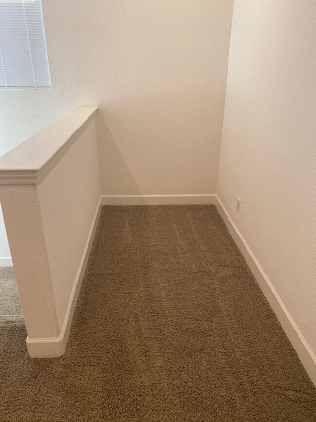 Building Photo - MOVE IN READY!  4 Bedroom Home in Whitney Ranch Rocklin