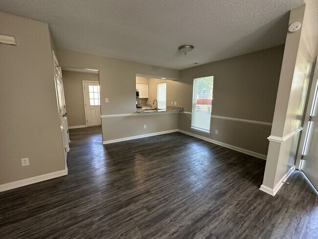 Building Photo - 6135 Sunbridge Ct