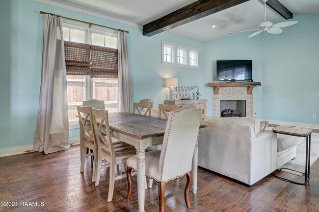 Building Photo - 108 Beaulac Ln