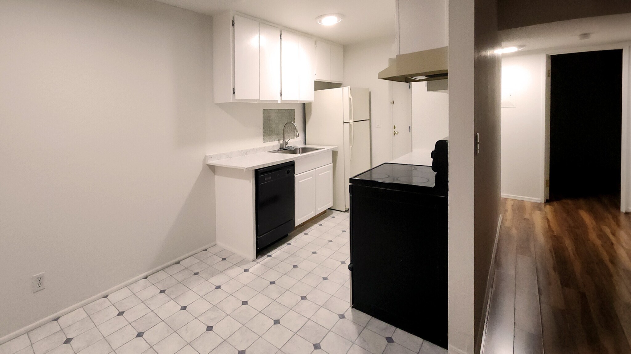 Building Photo - 4608 Neil Rd