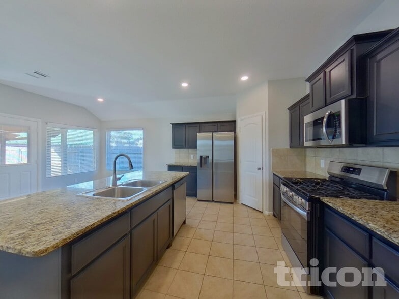 Building Photo - 7904 Mosspark Ln