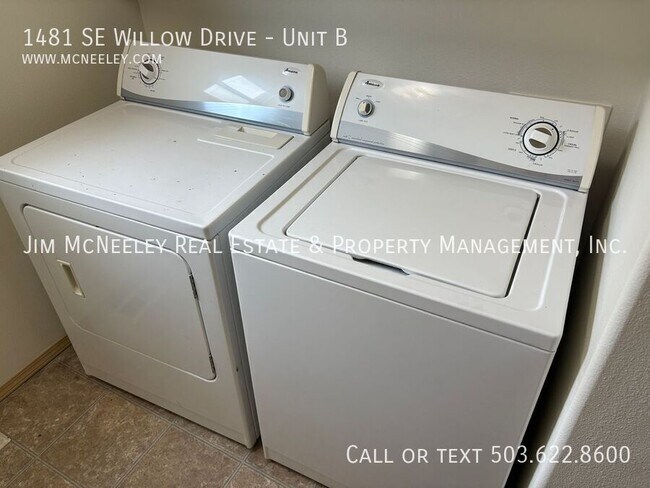 Building Photo - 1481 SE Willow Dr