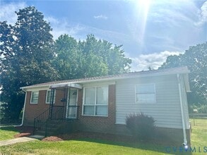 Building Photo - 5407 Stokes Ln