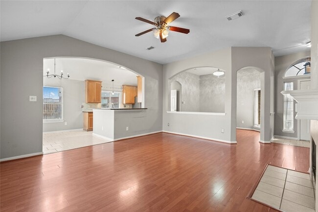 Building Photo - 12602 Stratford Heights Dr