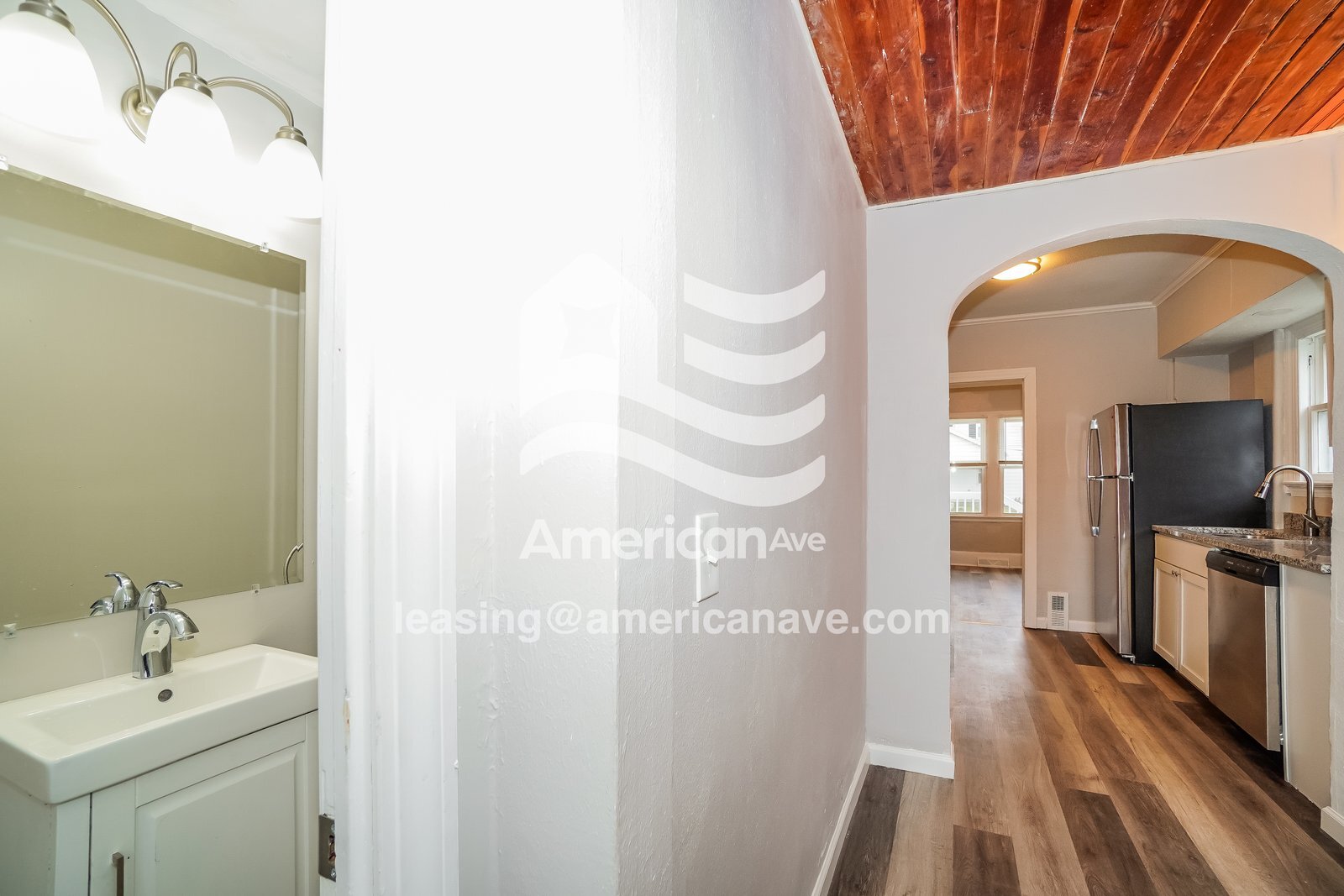 Building Photo - 1611 Hagley Rd