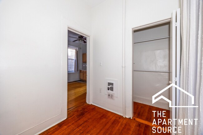 Building Photo - 1820 S Allport St