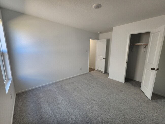 Building Photo - 10422 Cloud Nine Ct