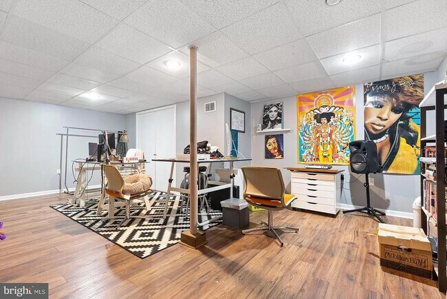 Building Photo - 1422 Timber Chase Dr
