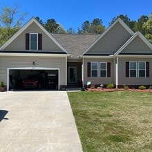 Building Photo - 602 Princess Anne Cir