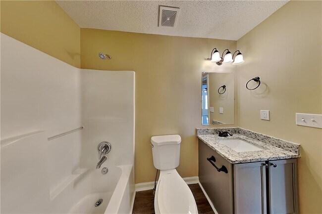 Building Photo - 7000 Greenfield Ln