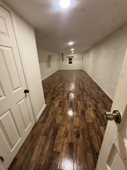 Attic recreational room - 232 Rector St