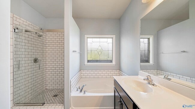 Building Photo - 278 New Bristol Ln