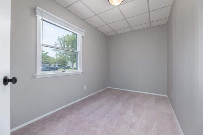 Building Photo - 20936 Ridgemont Rd