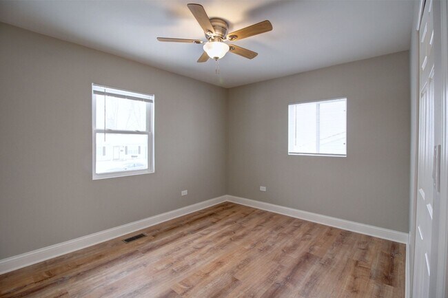 Building Photo - 225 Haller Ave