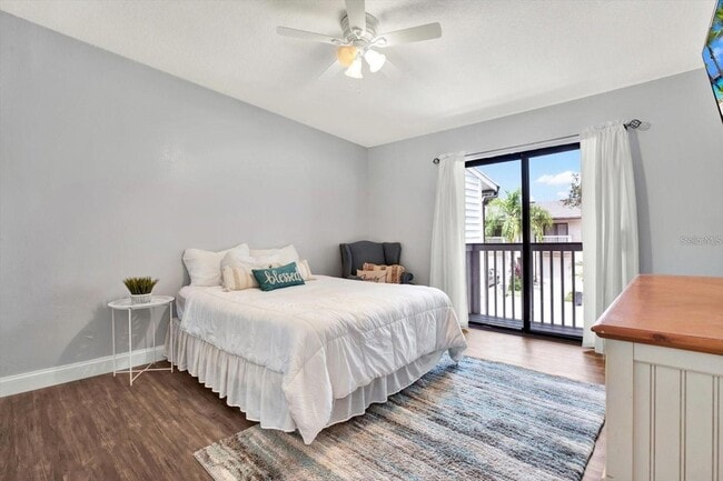 Building Photo - 6290 92nd Pl N