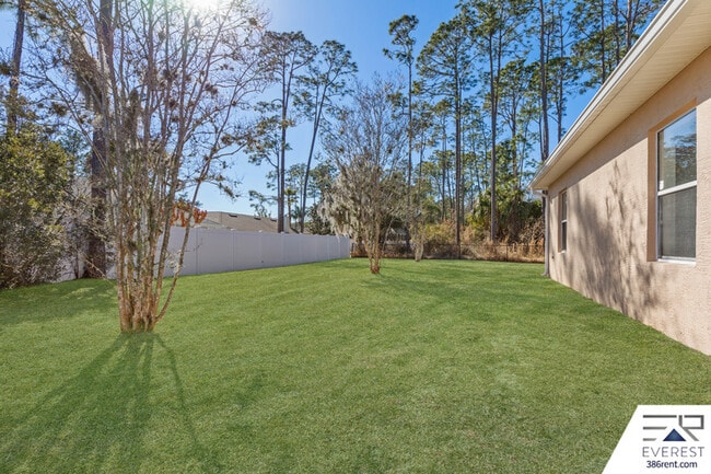 Building Photo - 7 Robin Pl