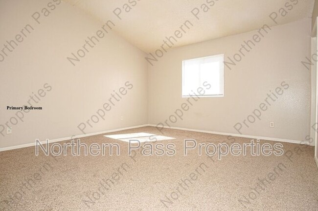 Building Photo - 11027 Sunshine Ct