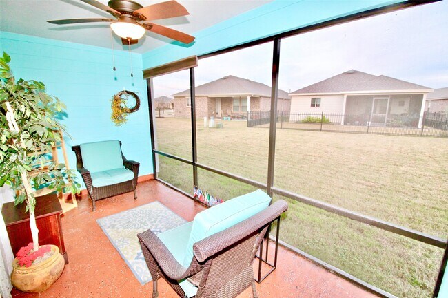 Building Photo - 3306 Dandelion Dr