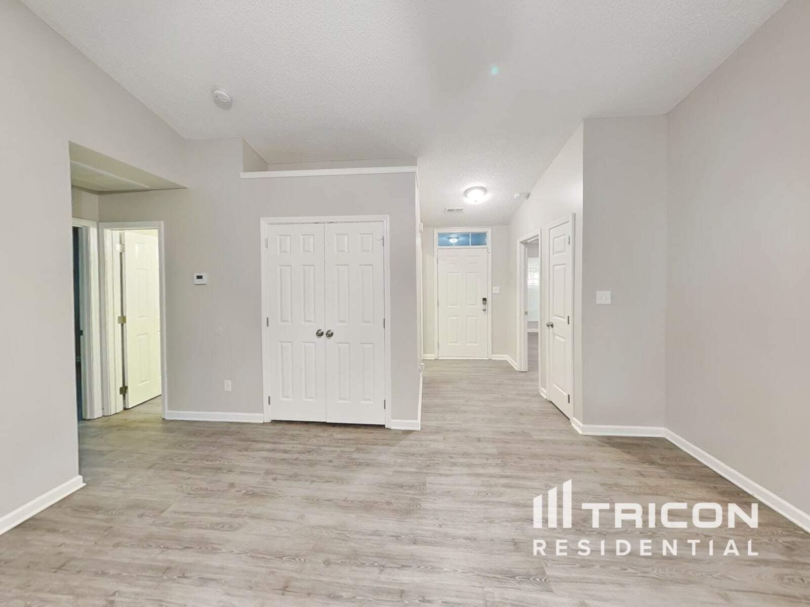Building Photo - 8004 Seattle Slew Ct