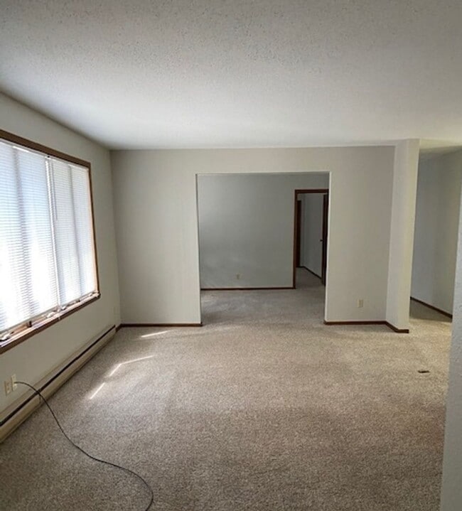 Building Photo - 3 bedroom 2 bathroom Condo Near Downtown Sanford!