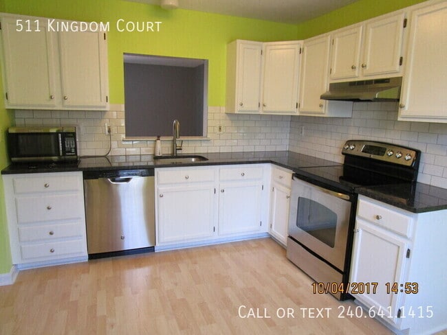 Building Photo - 511 Kingdom Ct