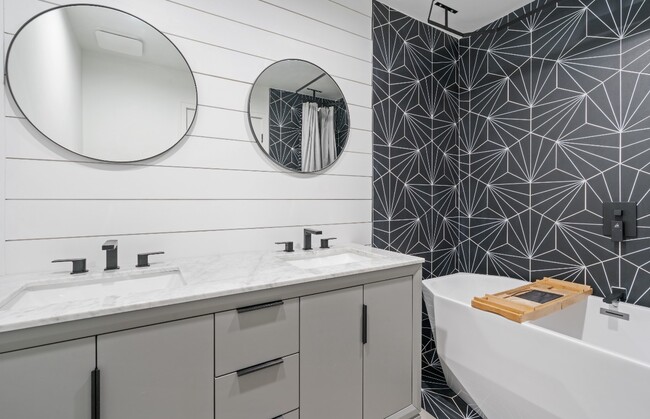 Building Photo - 1205 Trails Creek Ave