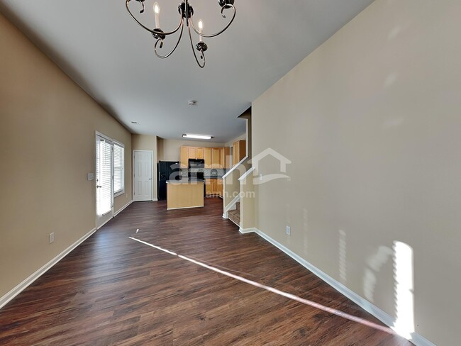 Building Photo - 3910 Pepperbush Dr