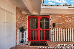 Building Photo - 4439 Greystone Dr