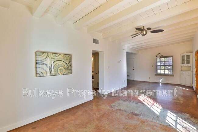 Building Photo - 3132 N 27th St