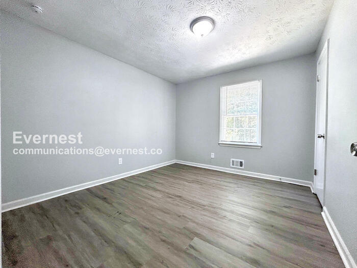 Building Photo - 118 Blackhawk Trail