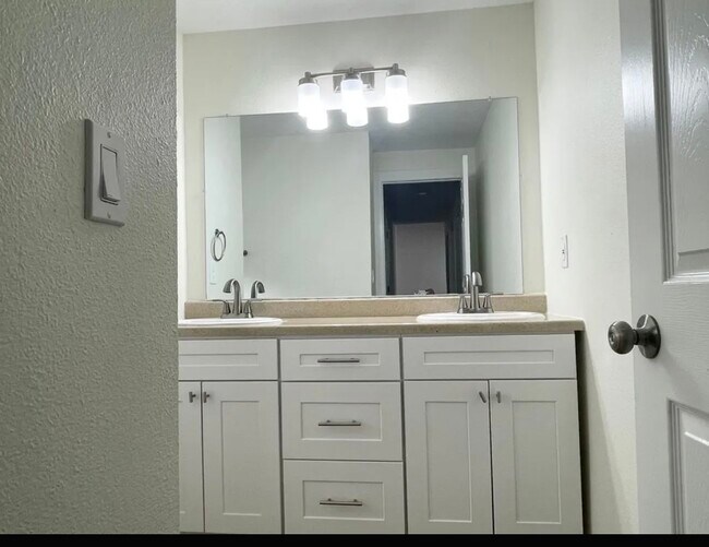 Building Photo - CM Homes
