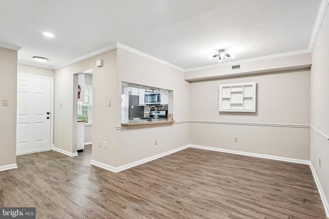 Building Photo - 5005 Albridge Way