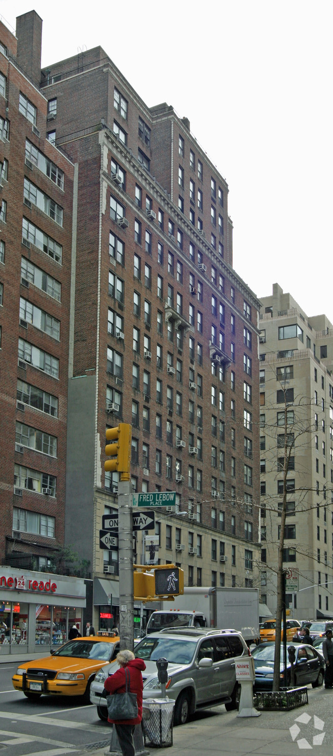 Building Photo - 40 East 89th Street