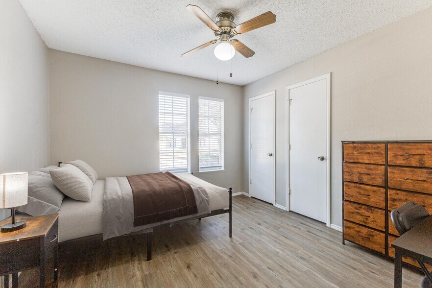 Building Photo - 7614 Swiss Way