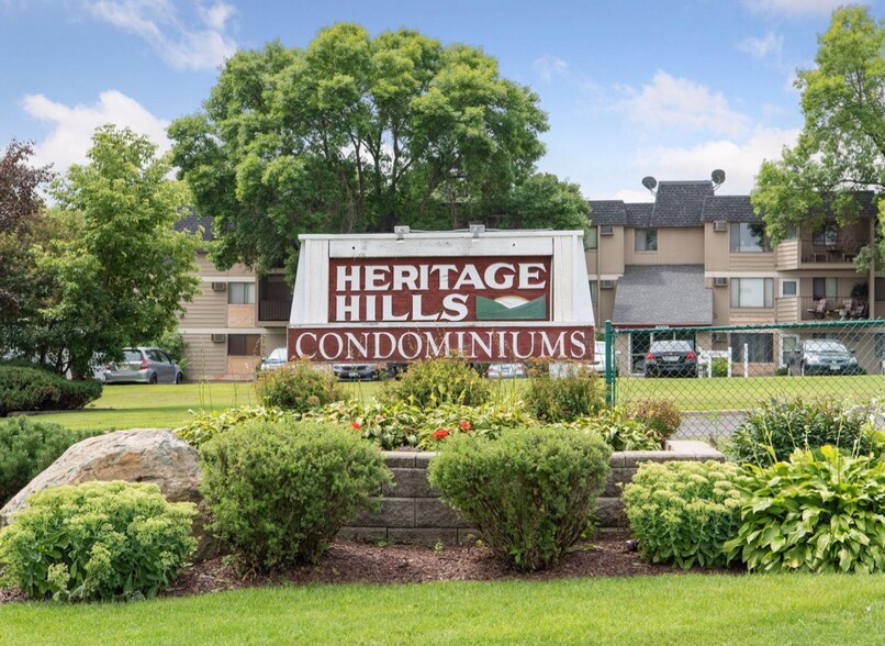 Building Photo - 4009 Heritage Hills Dr
