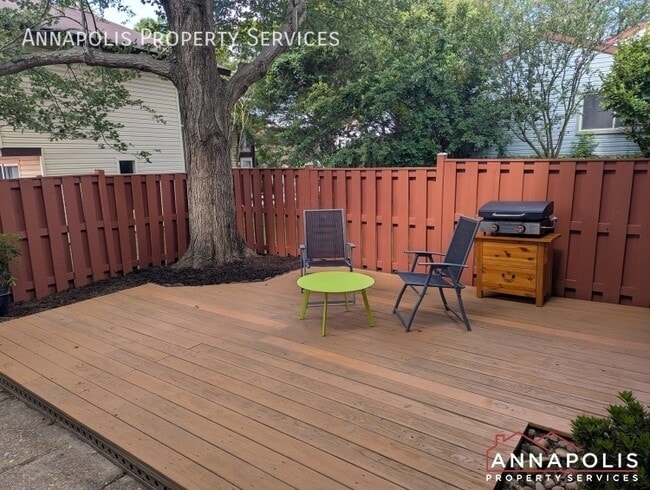 Building Photo - 1904 Cavalier Cir