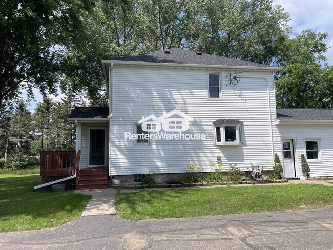 Building Photo - 1814 130th Ave