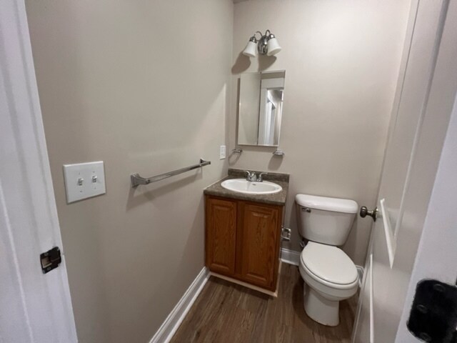 Building Photo - 27B Asselin St